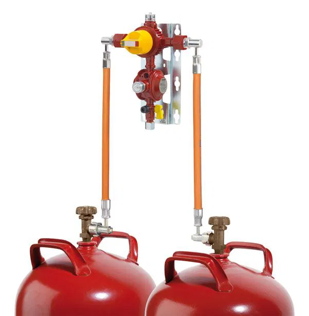 GOK Flaschenanlage mit automatischem Umschaltventil Typ AUV